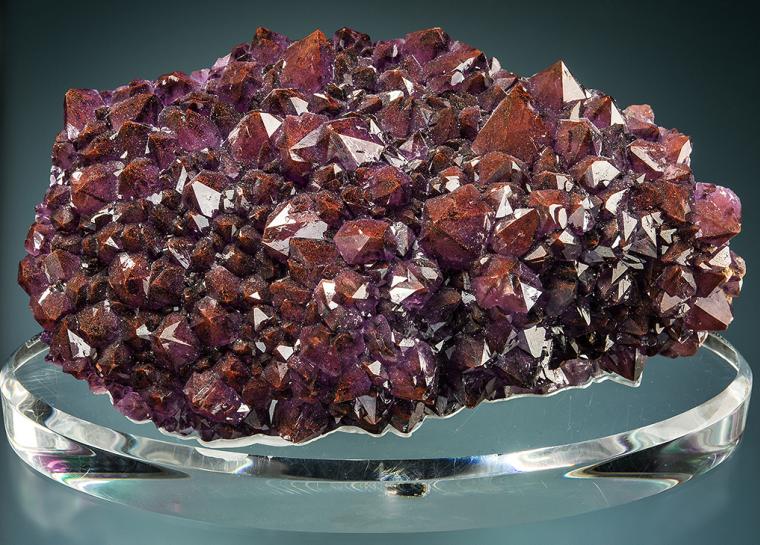 QUARTZ var. Amethyst